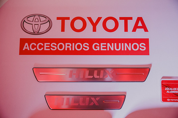 Nueva_Hilux (013)