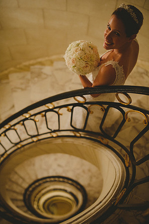 DyE170